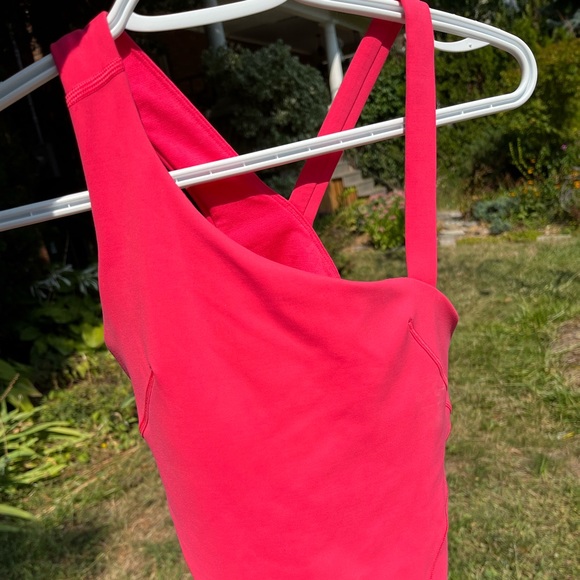 BUNDLE: Lululemon Size 4 Tops - Picture 1 of 16